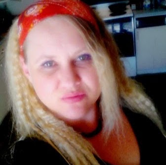 Bonnie Watson Photo 30