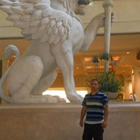 Ramon Quintana Photo 17