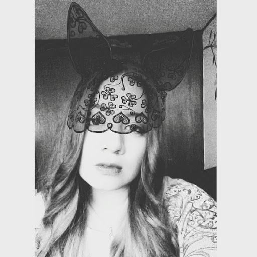 Denisse Perez Photo 14
