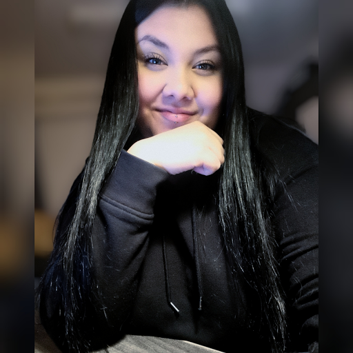 Kelly Hebert Photo 19