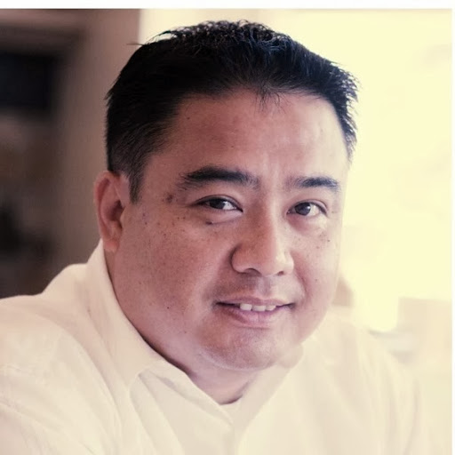 Edwin Villanueva Photo 37