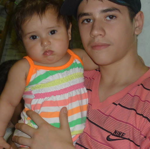 Joel Aranda Photo 27