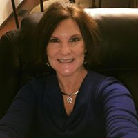 Julie Gordon Photo 18