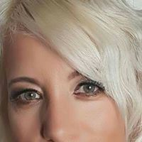 Julie Mclellan Photo 10