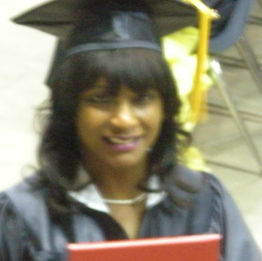Angela Woods Photo 7