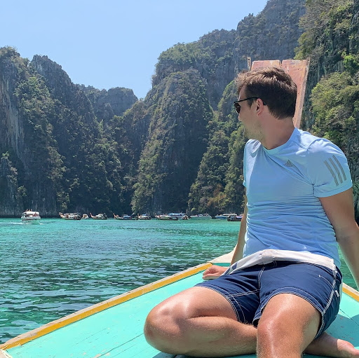 Stephen Singleton Photo 52