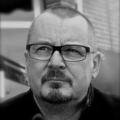 Neil Phillips Photo 13