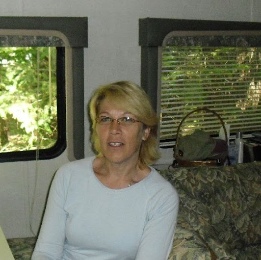 Christine Strange Photo 34