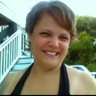 Jennifer Broderick Photo 20