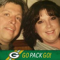 Shelly Hughes Photo 24