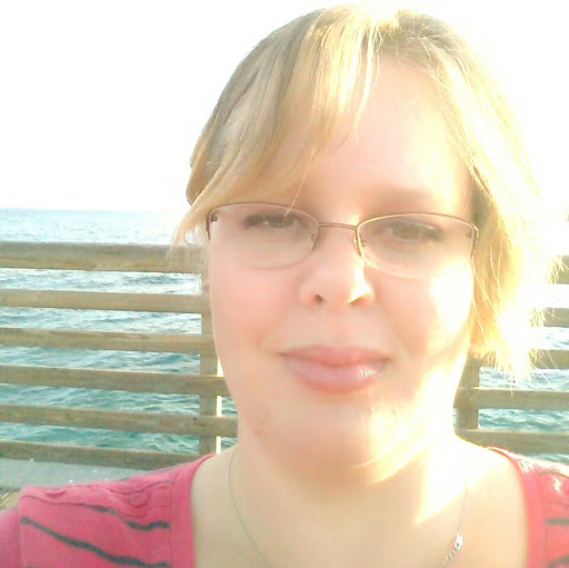 Lisa Winters Photo 51