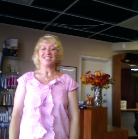 Nicole Stuart Photo 29