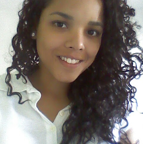 Alejandra Lara Photo 18