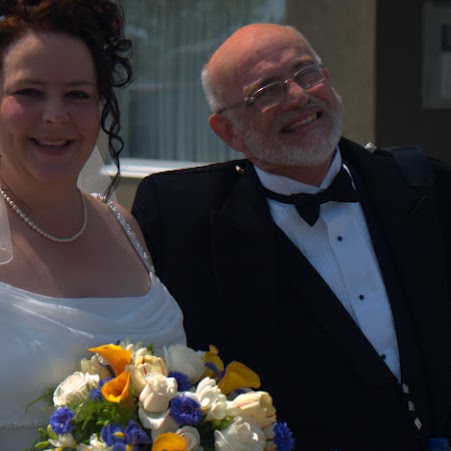 Barbara Bell Photo 51