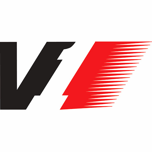 Jeremy Young Photo 18