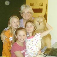 Pamela Skelton Photo 17