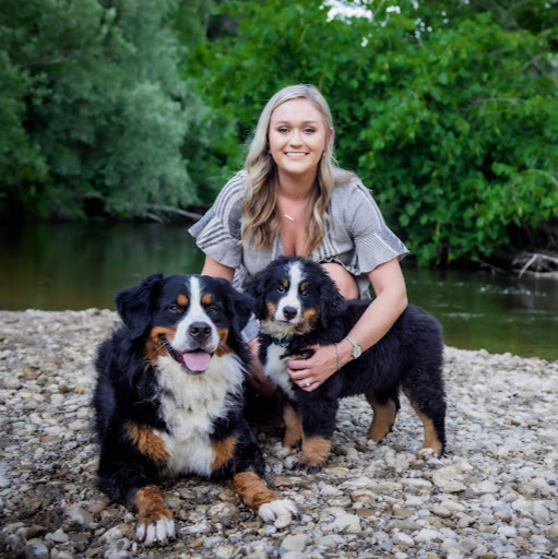 Danielle Wilkinson Photo 29