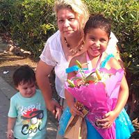 Sandra Valenti Photo 11