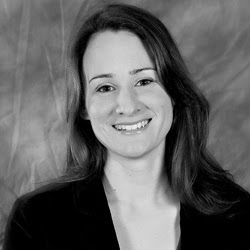 Shirley Douglas Photo 17