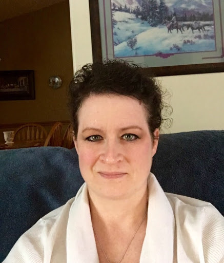 Alicia Meyer Photo 13