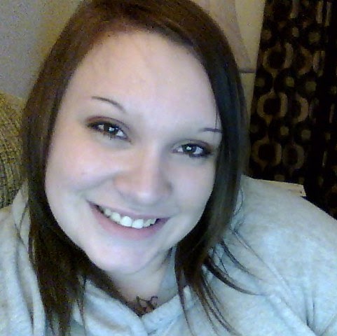 Julie Seaton Photo 6