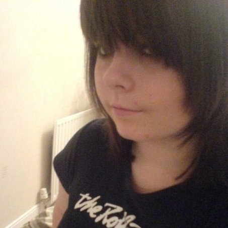 Natalie Swain Photo 19