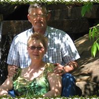 Gerri Warren Photo 3