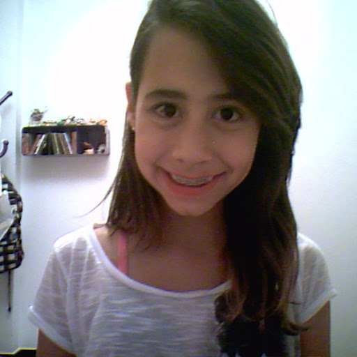 Alice Soares Photo 8