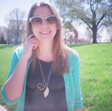 Julia Mclaughlin Photo 9