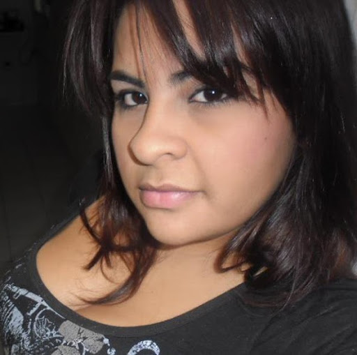 Jennifer Castaneda Photo 23