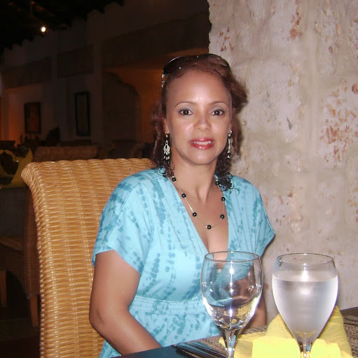 Maria Tavarez Photo 35