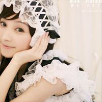 Lin Zhou Photo 30