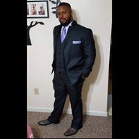 Daniel Graham Photo 31