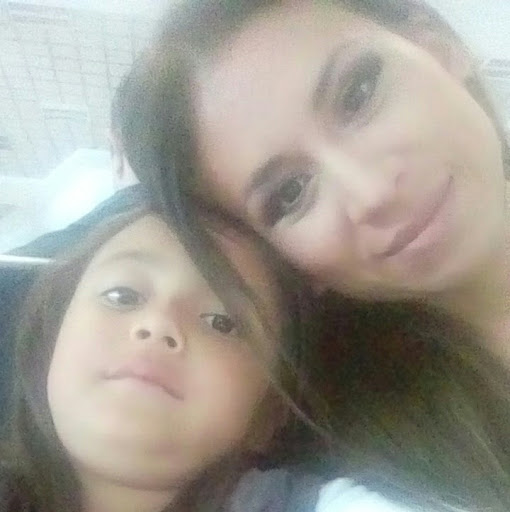 Julieta Contreras Photo 10