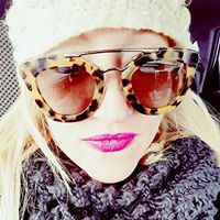 Tara Graves Photo 16