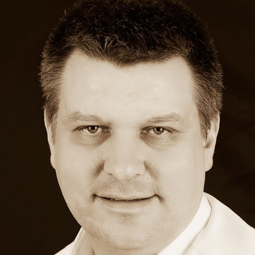 Thomas Schueller Photo 17