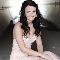 Alisa Roberts Photo 25