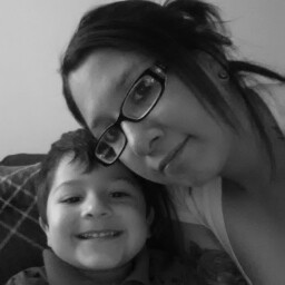 Stephanie Gutierrez Photo 13