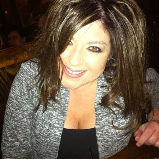 Shelly Fields Photo 32