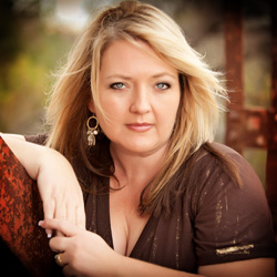 Tracey Taylor Photo 13