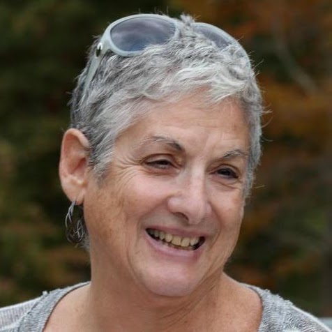 Joanna Simon Photo 22