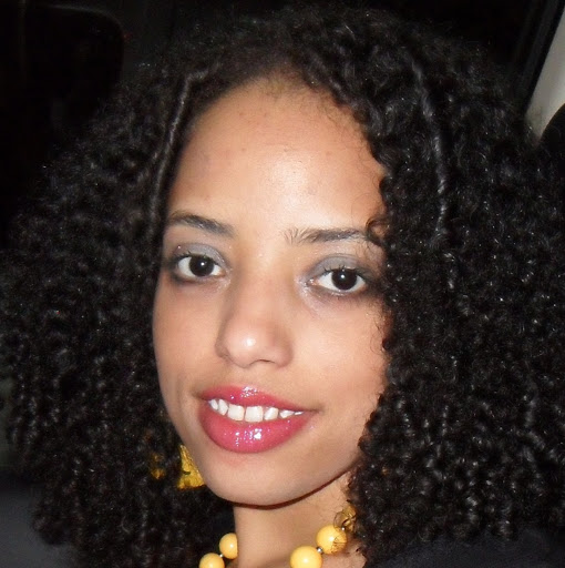 Dana Simmons Photo 36