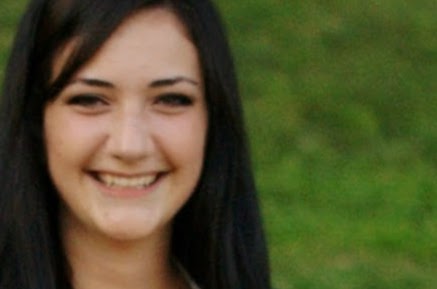 Amber Steele Photo 36