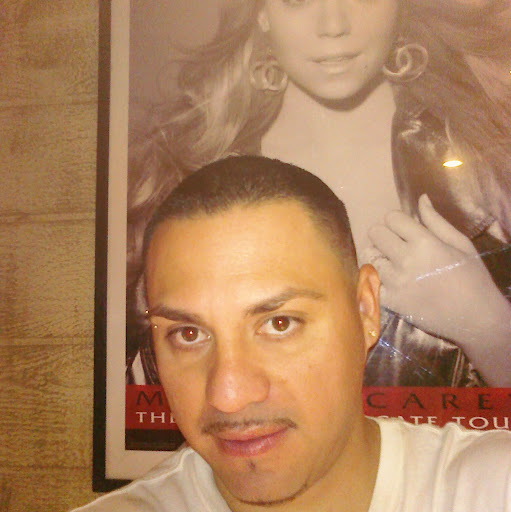 Marco Salas Photo 21