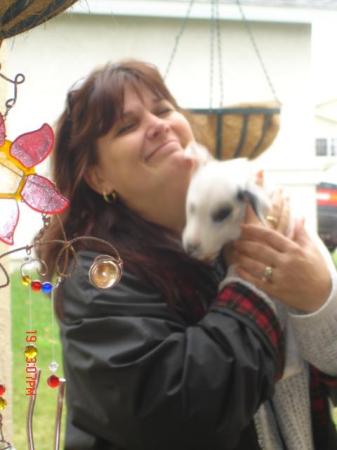 Lori Allen Photo 18