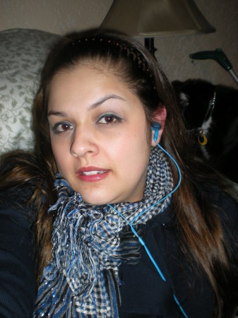 Denise Lozano Photo 25