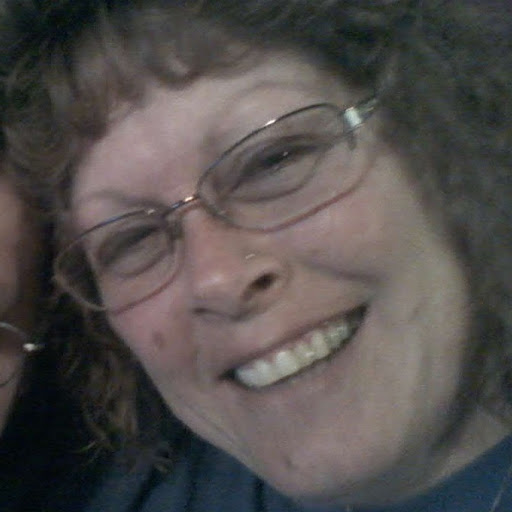 Amy Hutchins Photo 32