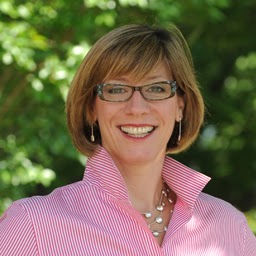 Kirsten Williams Photo 16