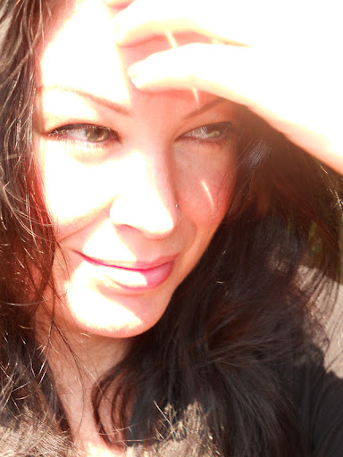 Molly Wright Photo 17