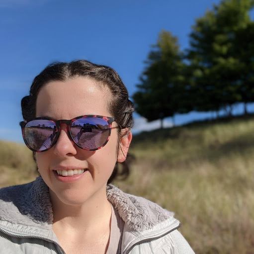 Julie Krueger Photo 30